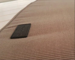 BANANBÆNK HYNDE (145x60CM) -Billi Bi butik Closeup cappuccino