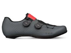 Fi’zi:k Infinito Carbon 2 Cykelsko, Grey/Coral, 44