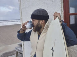 Royal Copenhagen HAV Termokop 27 Cl -Billi Bi butik HAV thermal20mug male20model surfboard