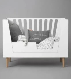 Done By Deer Sengehest - Babyseng - Hvid -Billi Bi butik TC413 2