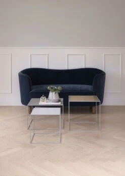 By Lassen Twin 35 Table -Billi Bi butik by lassen bord twin 35 table eg messing med hvid base 8151281