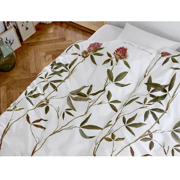 Södahl SÖDAHL FLORA DANICA SENGETØJ PÅ 140 X 200 CM MED KLØVER 3 Södahl SÖDAHL FLORA DANICA SENGETØJ PÅ 140 X 200 CM MED KLØVER - Billede 2