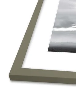 Nordic Line Frames - Green Leaf