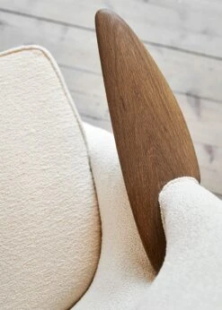 Warm Nordic Wingman Lounge Chair -Billi Bi butik warm nordic loungestol wingman lounge chair barnum 02 sandy 4935537